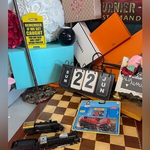 Thomas the Tank Engine James red engine with coal tender NEW on card Die-Cast